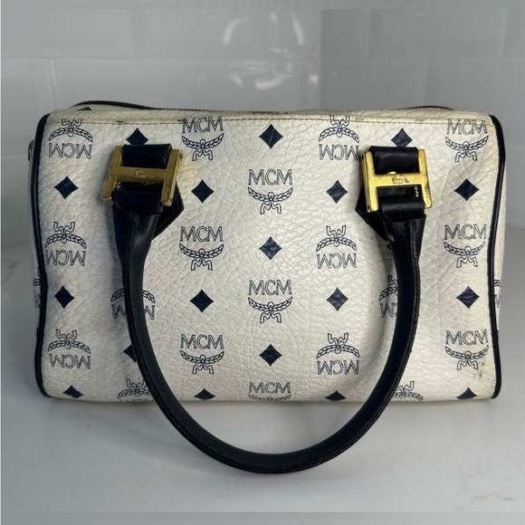 MCM White and Black Shoulder Bag - Picture 3 of 13